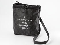 LOUIS VUITTON(ルイ・ヴィトン) モノグラム・エクリプス ナノバッグ ...