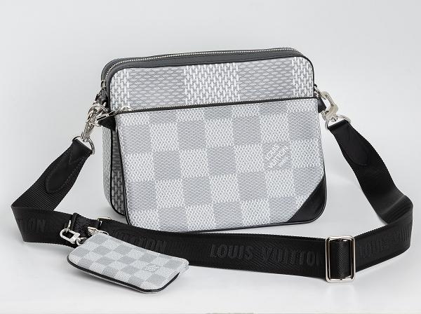 LOUIS VUITTON(ルイ・ヴィトン)トリオメッセンジャー N50027｜郡山の