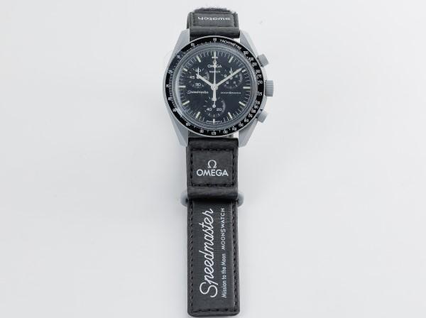 Swatch(スウォッチ)×OMEGA (オメガ) ミッショントゥザムーン SO03M100